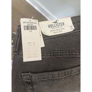 HOLLISTER California Curvey High-Rise Mom Jean  with Rose Embroidery W26 L25 -3s